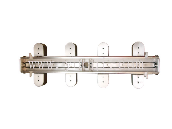 浮動堰式撇油器